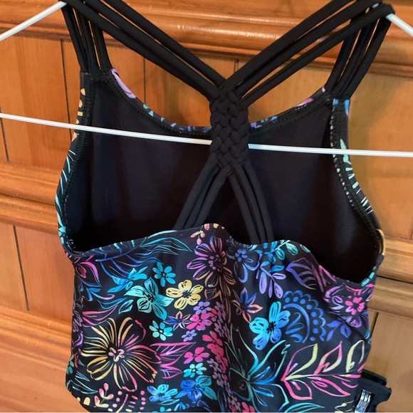 Girls 2 piece swim suit - Picture 2 of 4